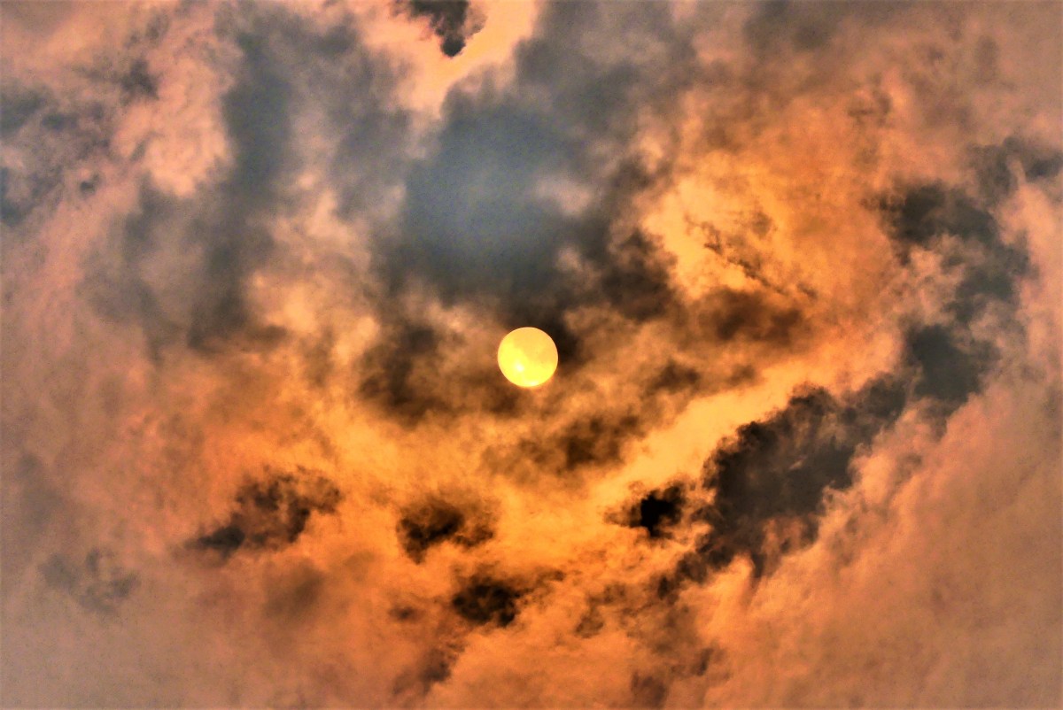 smoky sun
