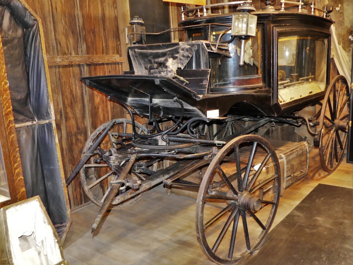 funeral carriage