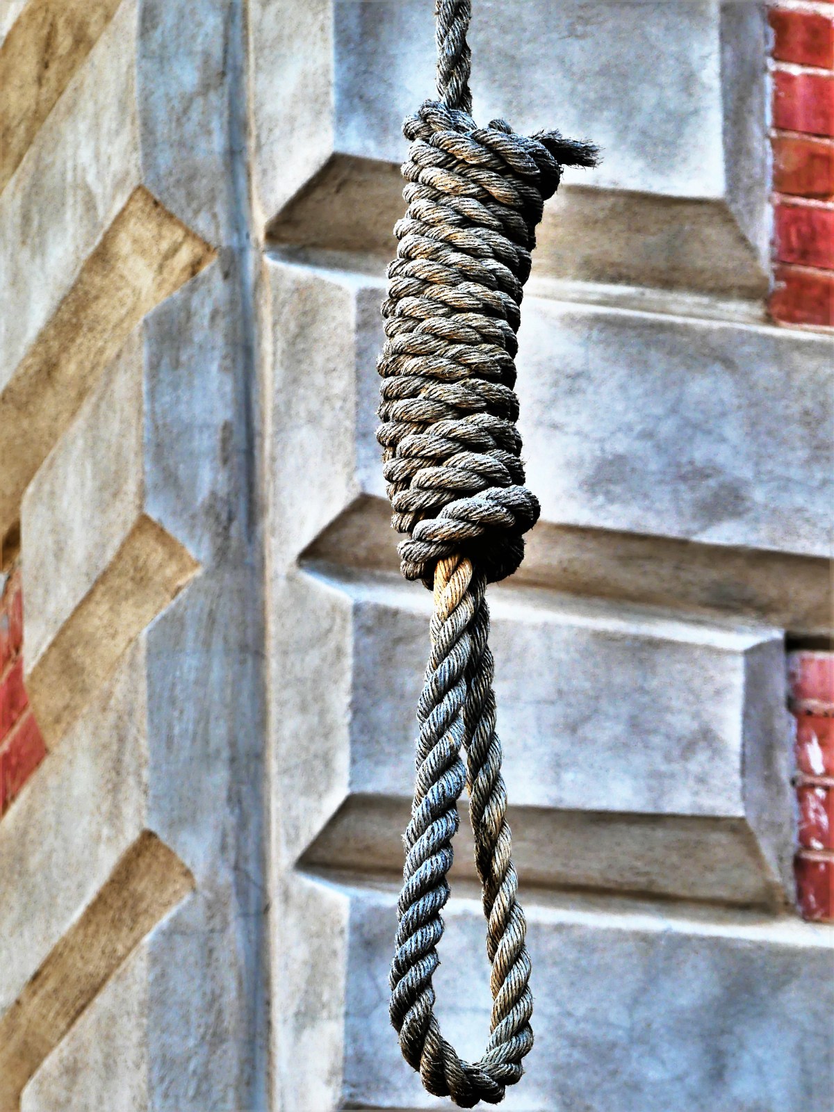 hanging noose