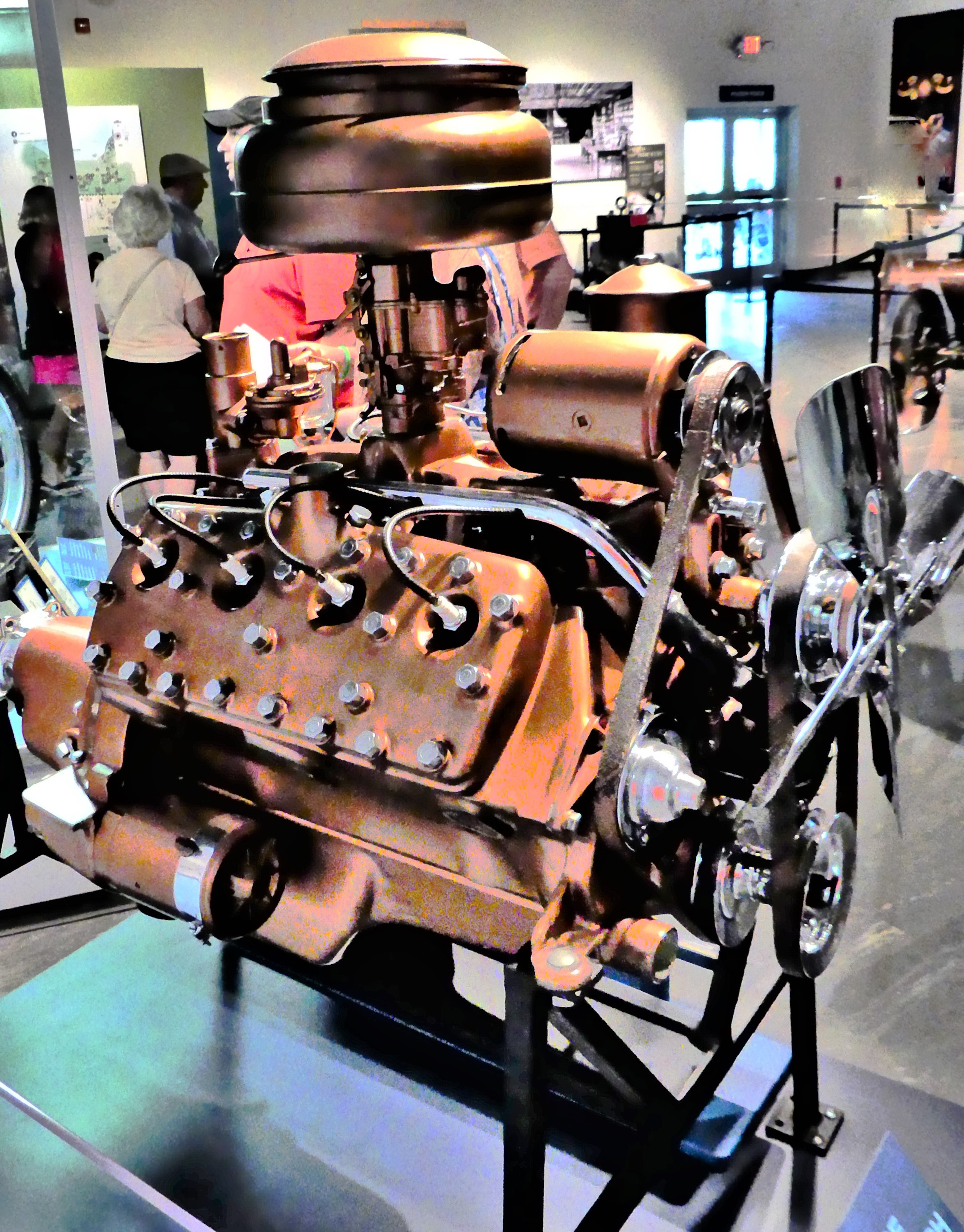 V-8 engine (2)