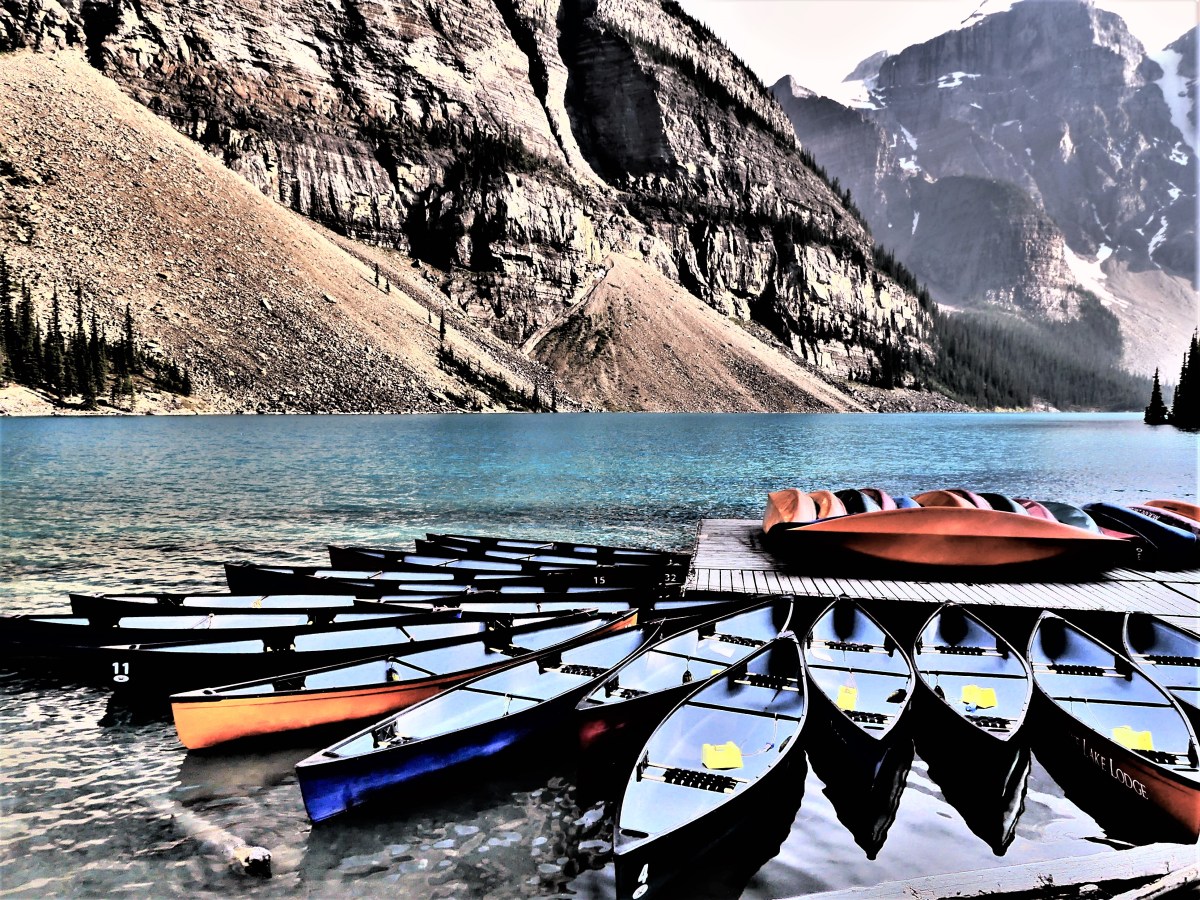 Lake Moraine canoe rental