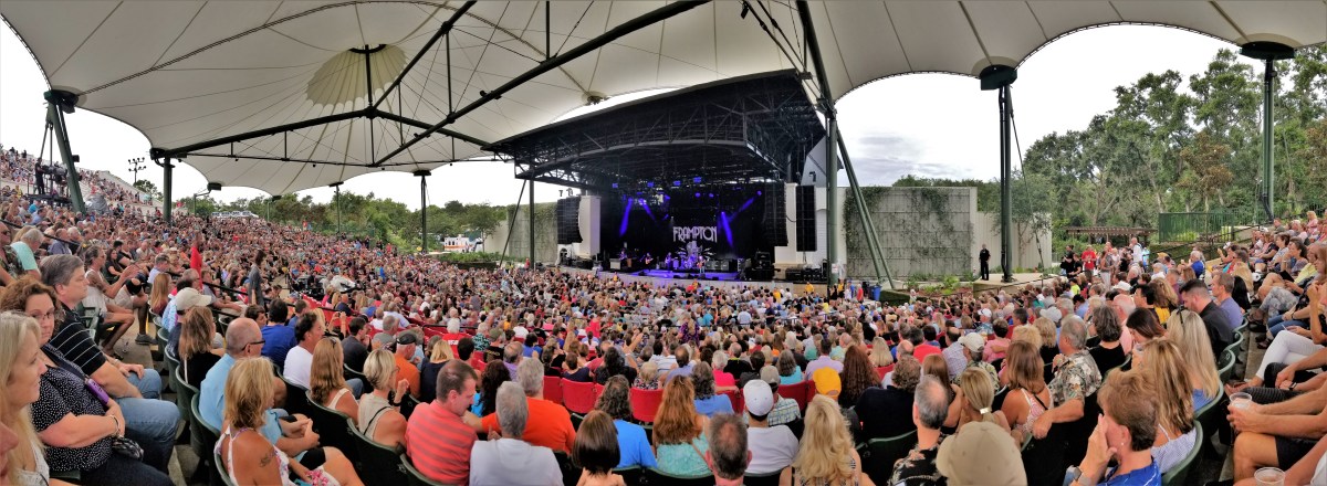 amphiteater panorama.jpg