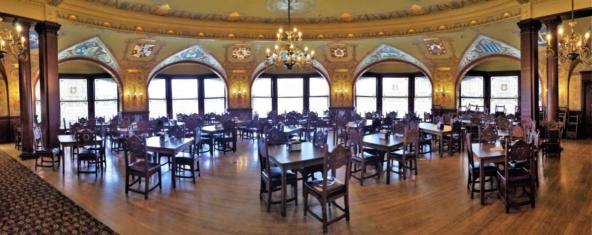 Dining room panorama