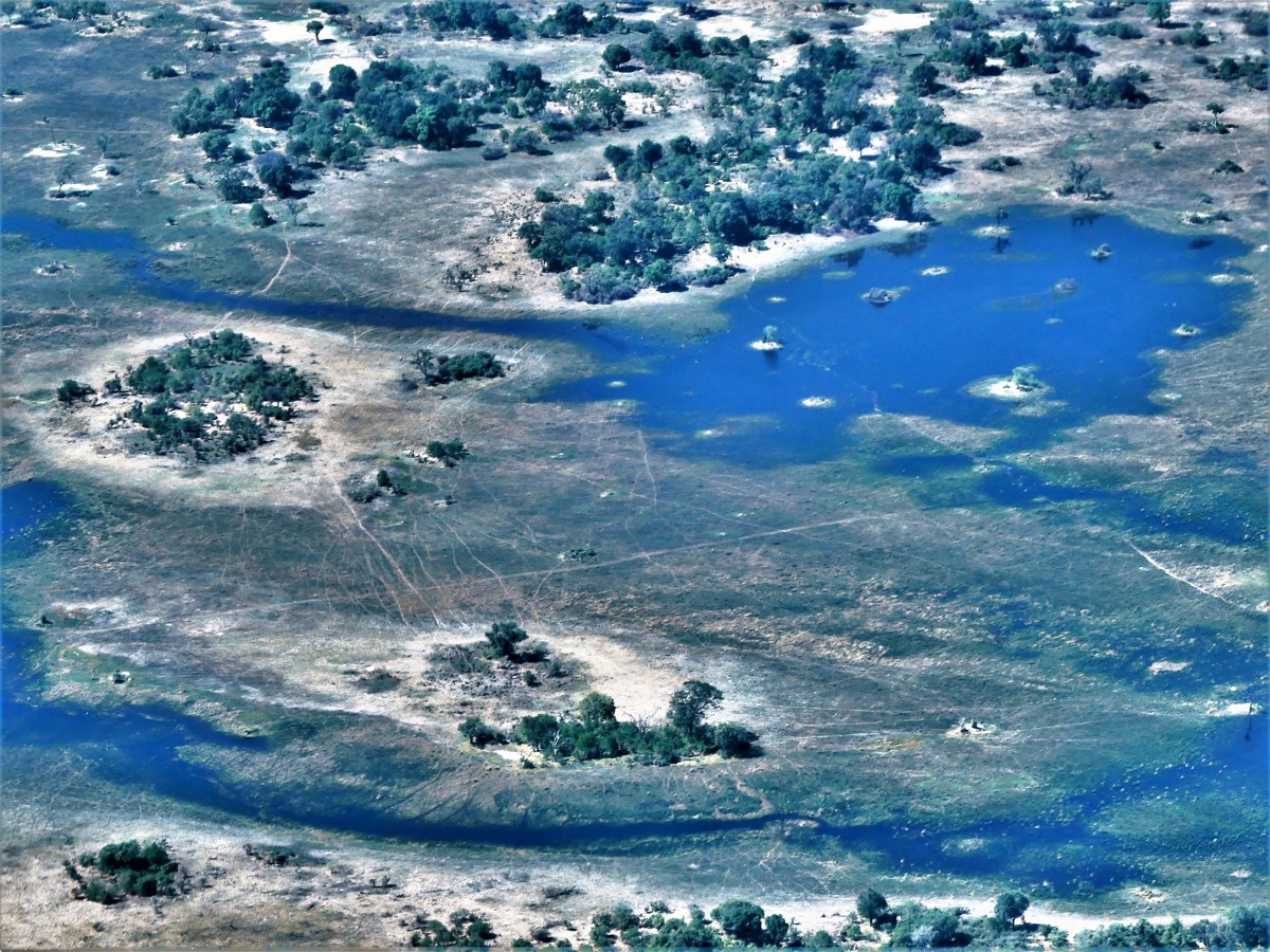 road-lines-to-islands