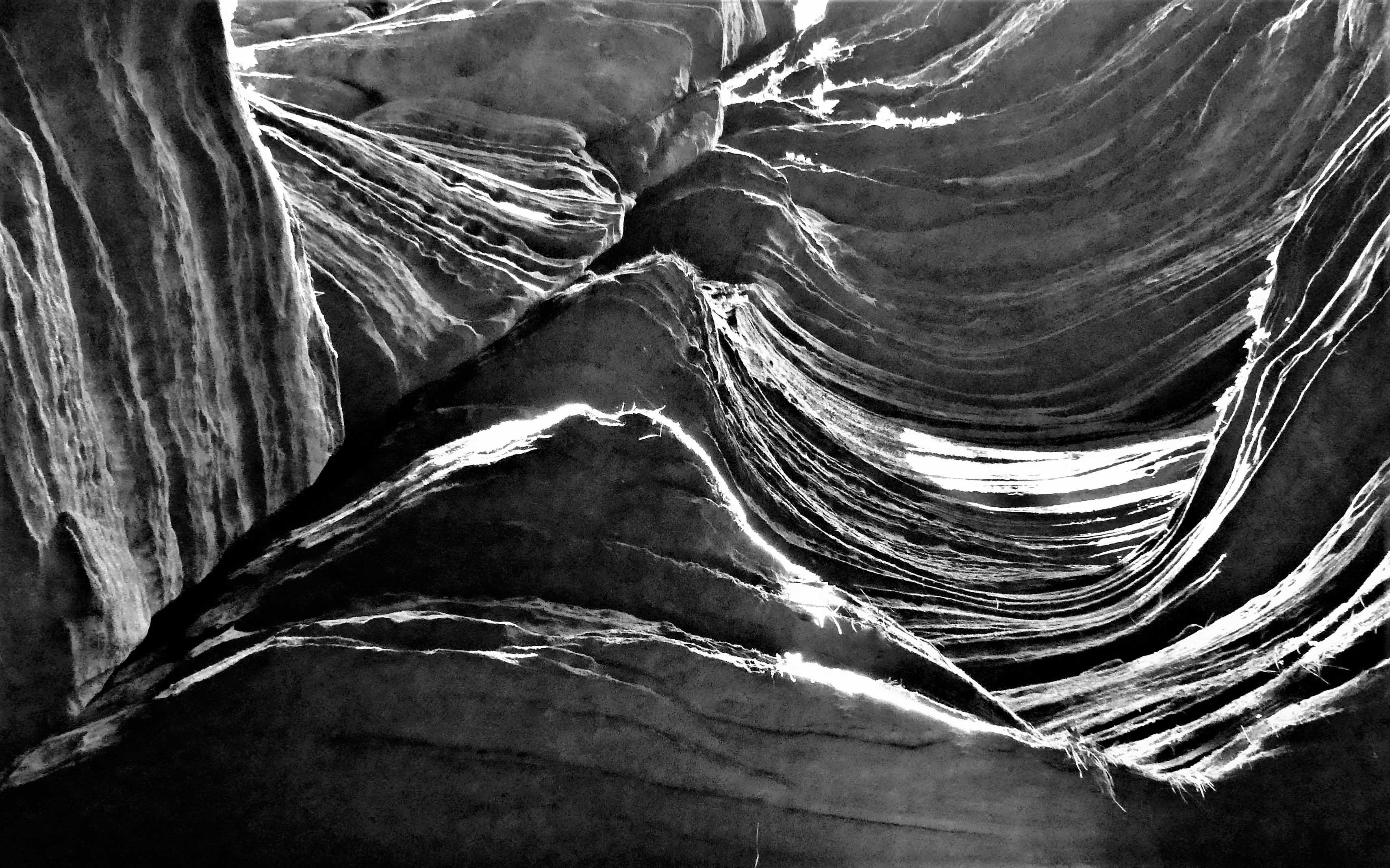 sculpted rock layers1