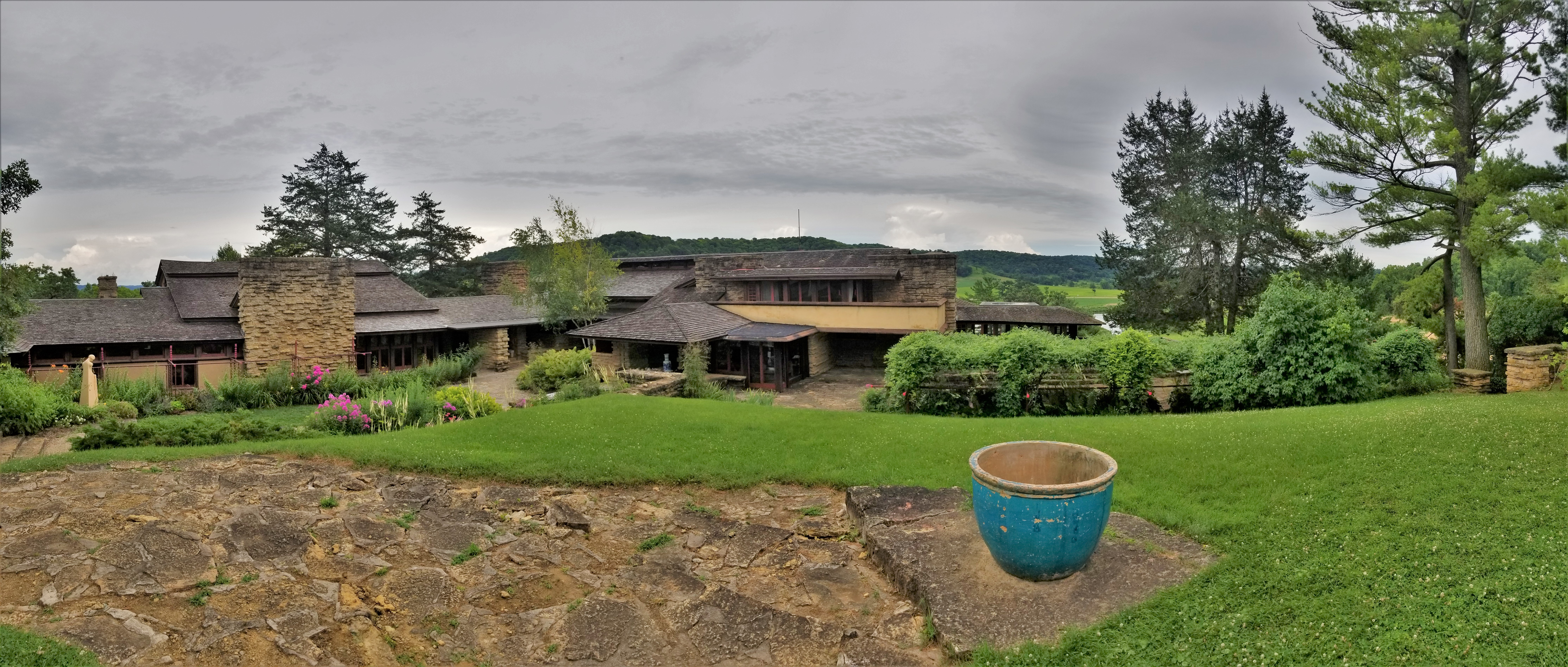 Taliesin house