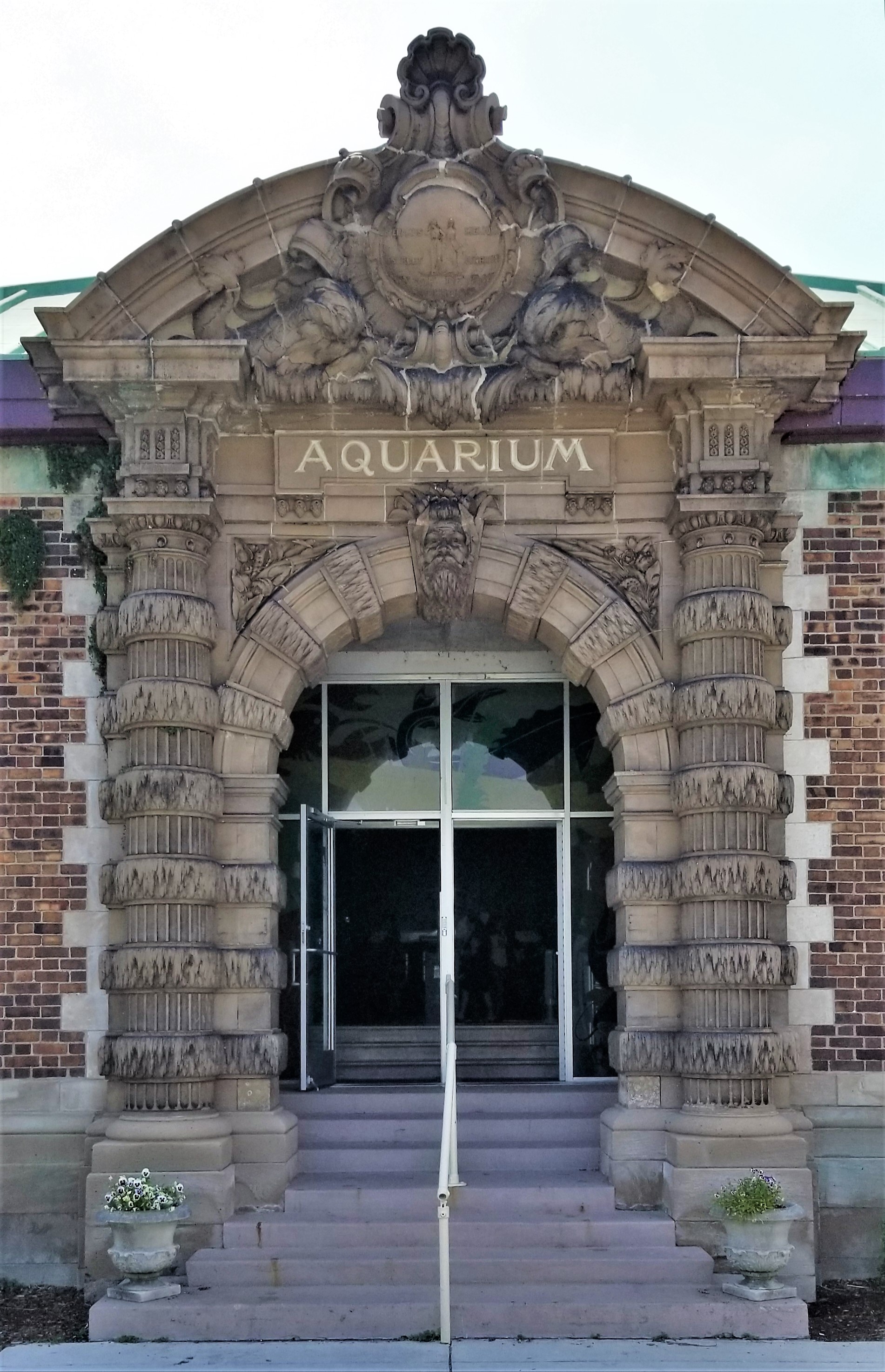 Auquarium facade