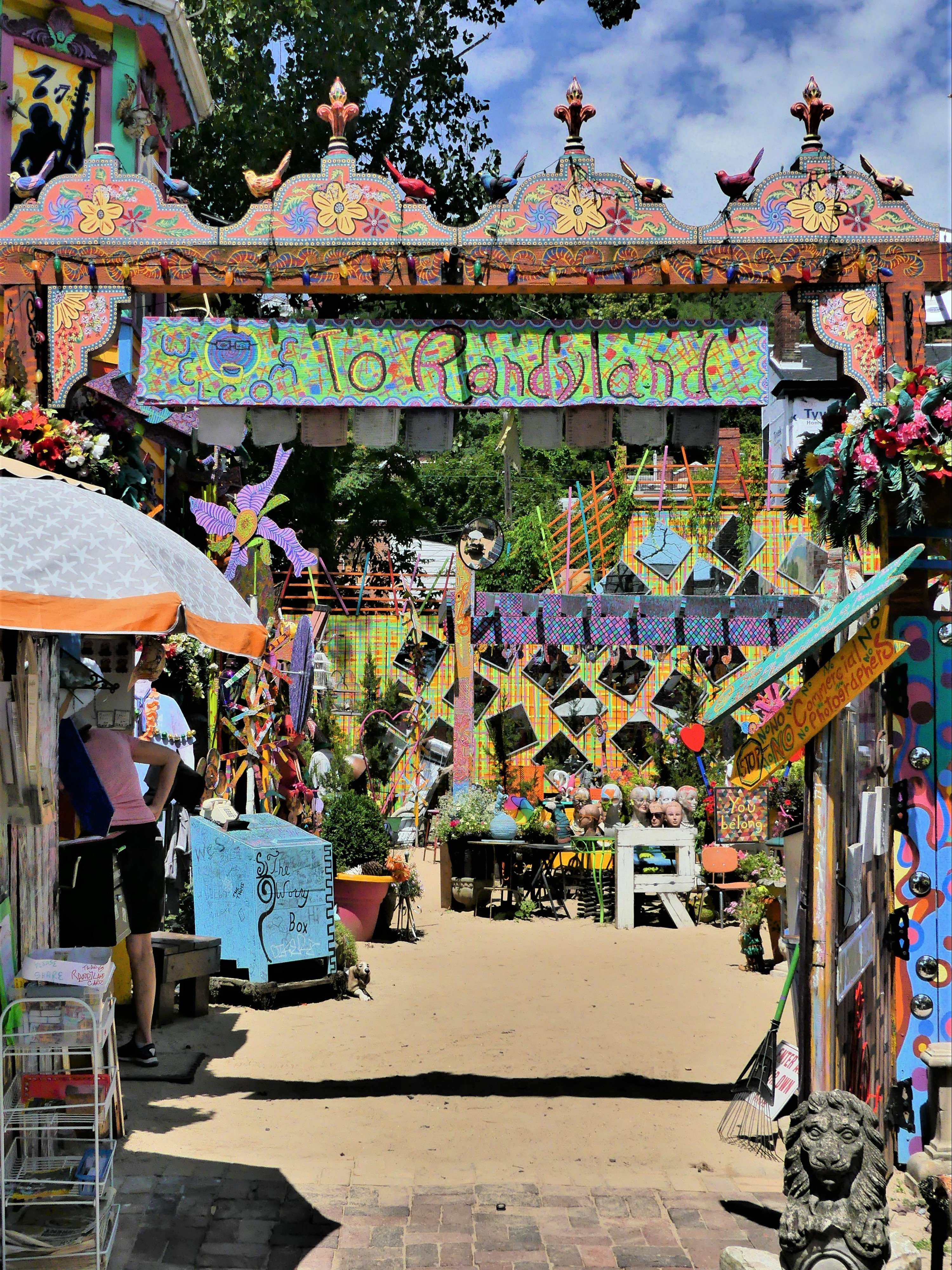 Welcome to Randyland