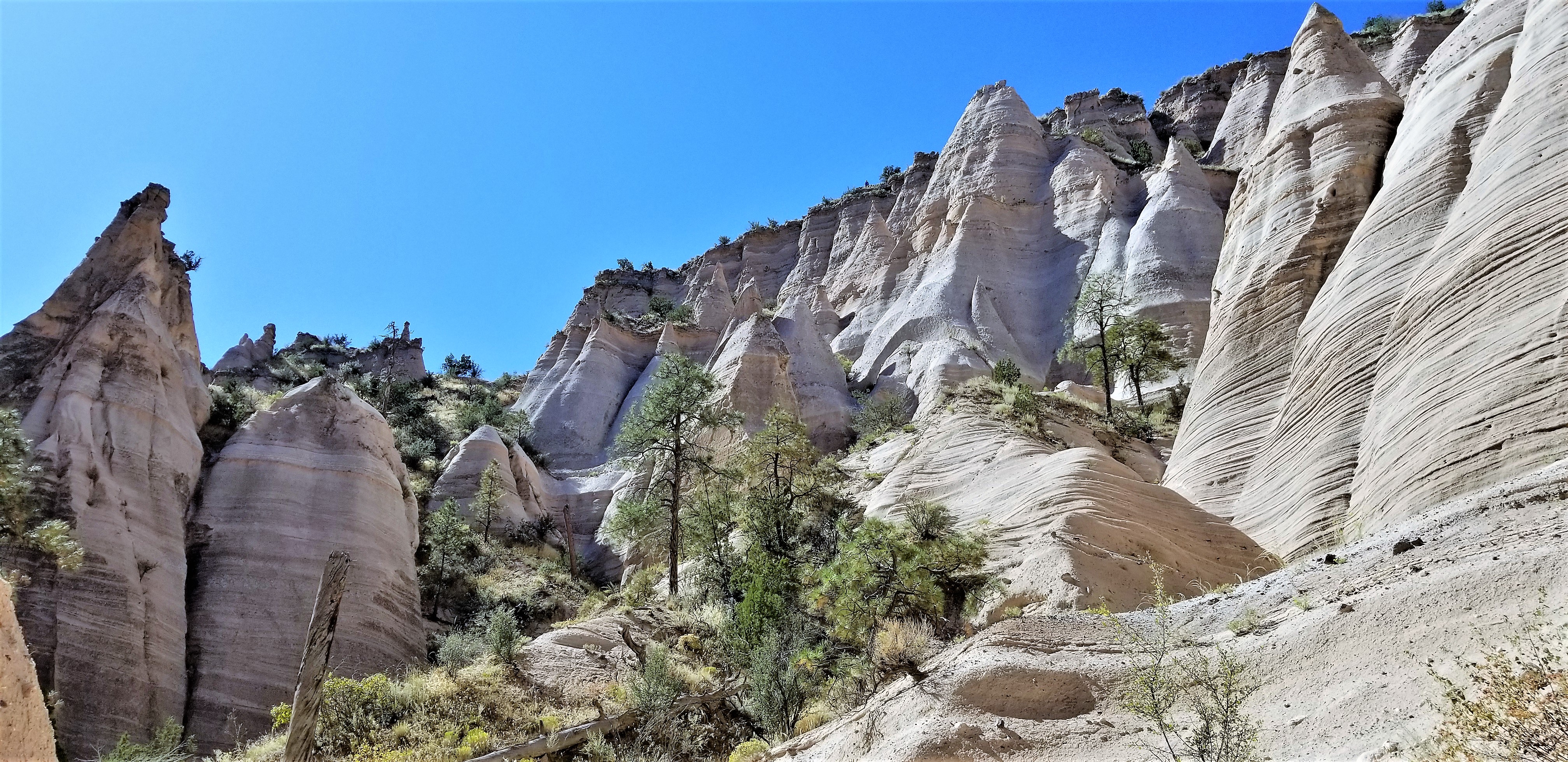 hoodoo cliff