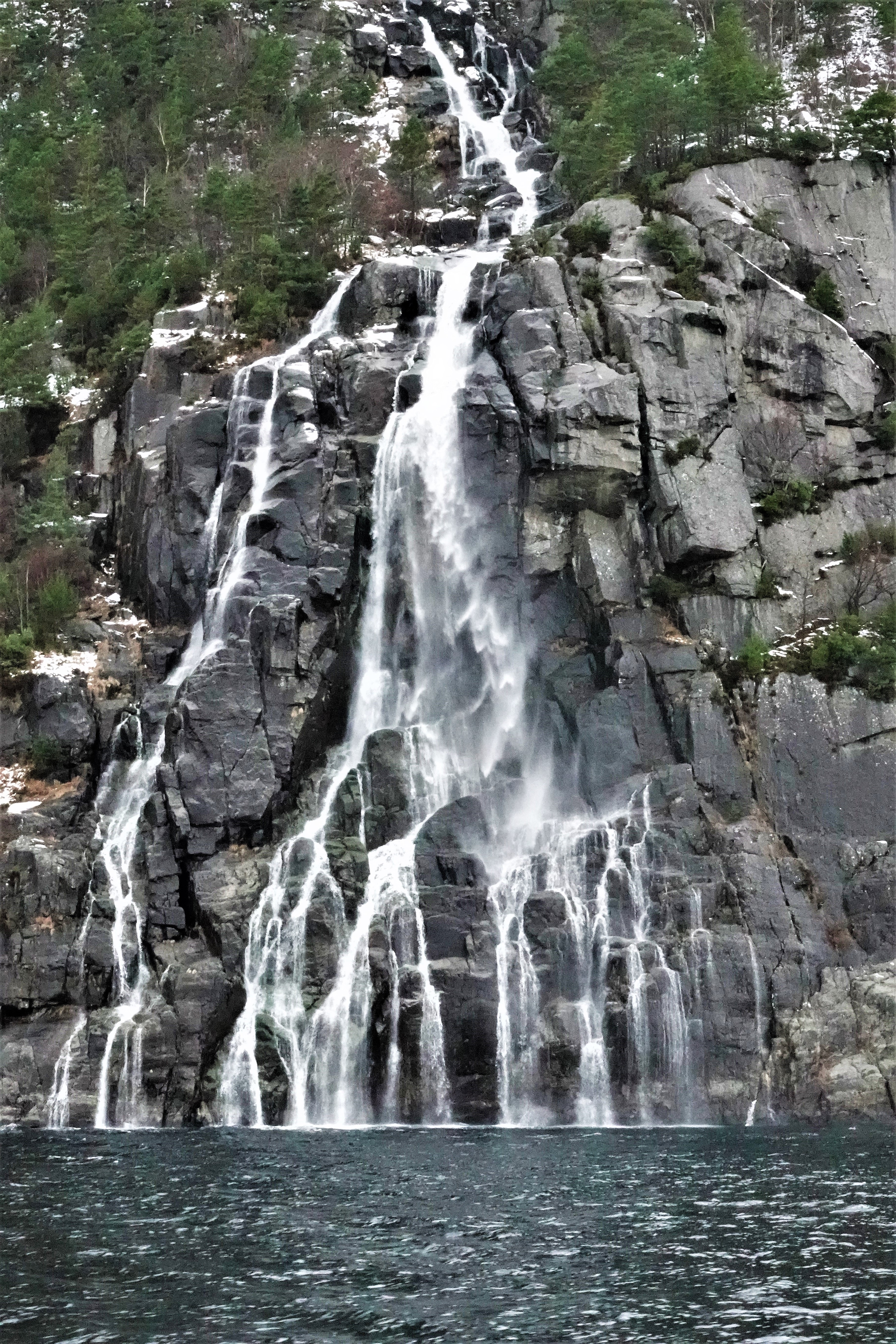 Hengjane Waterfall (2)
