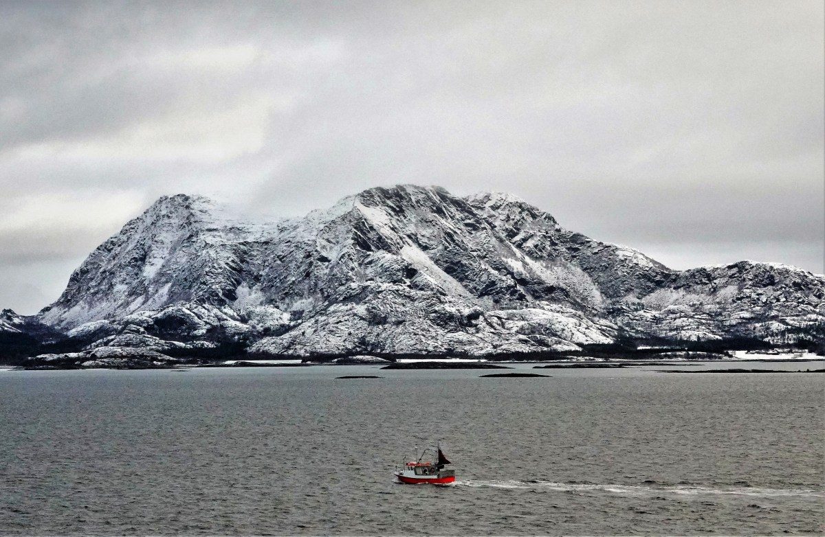 red boat and seascape